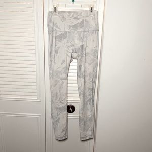 Lululemon wunder under leggings